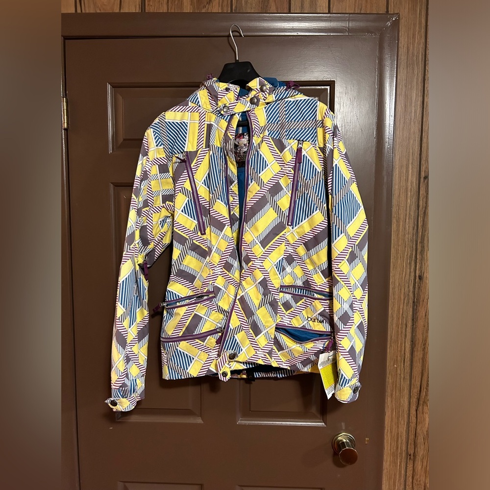 Burton ski / snowboard jacket